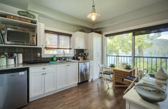 1960e2c0 a92d 48 p7ljI