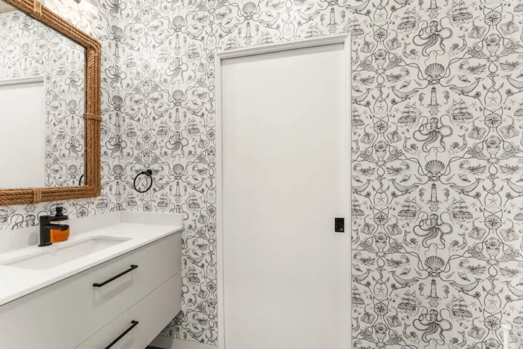 4533d34f 4ca7 40 hbGSl