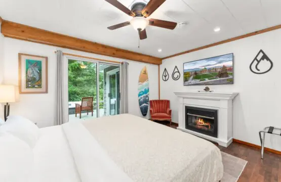 85eb477e 80de 4e uYZqm