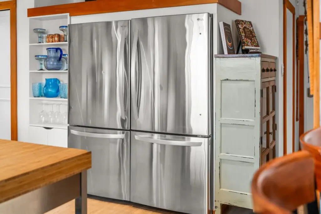 9ccb69bc cffe 49 64mw2