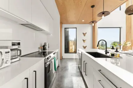 b7b269cb dd7c 45 ImJ9