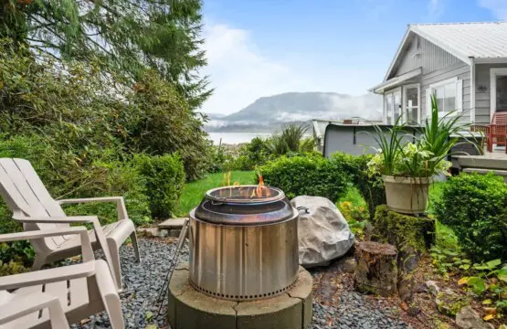 c556627f d1b1 44 mDFqm