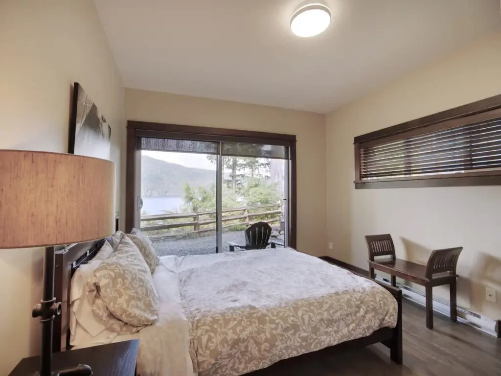 dc971890 ab74 4a T1iY6