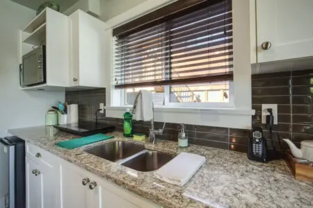 f54715d7 2ae0 4b xLH7c