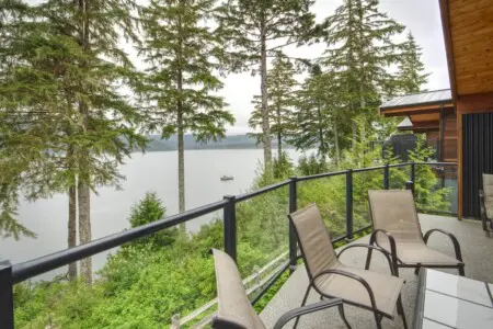 2c093638 87e3 44 fplzS