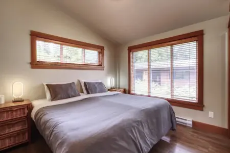 7817a3b7 b00e 4d P 8Nr