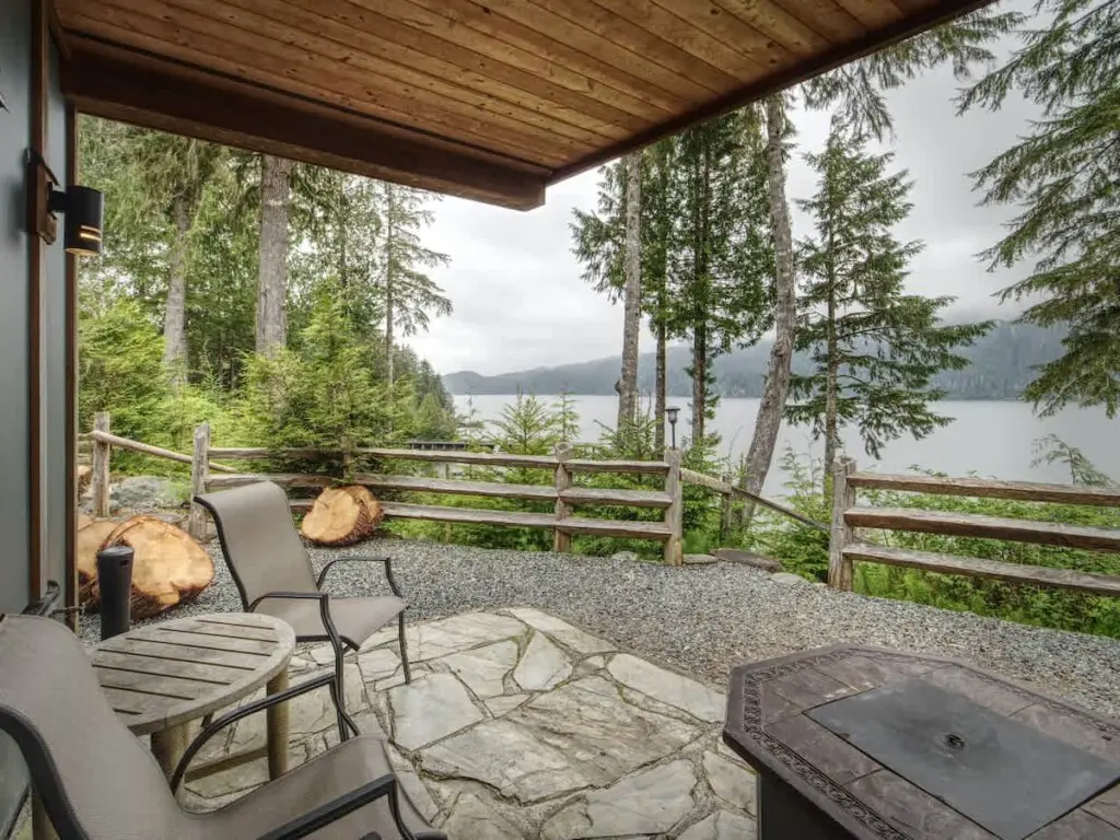 9f06d3cb 7770 4d YfQB4