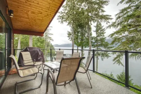 a5d1ec74 07a0 44 vMScJ