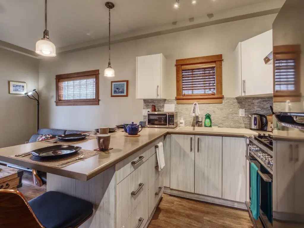 bdb20d39 c573 4e tbJOt