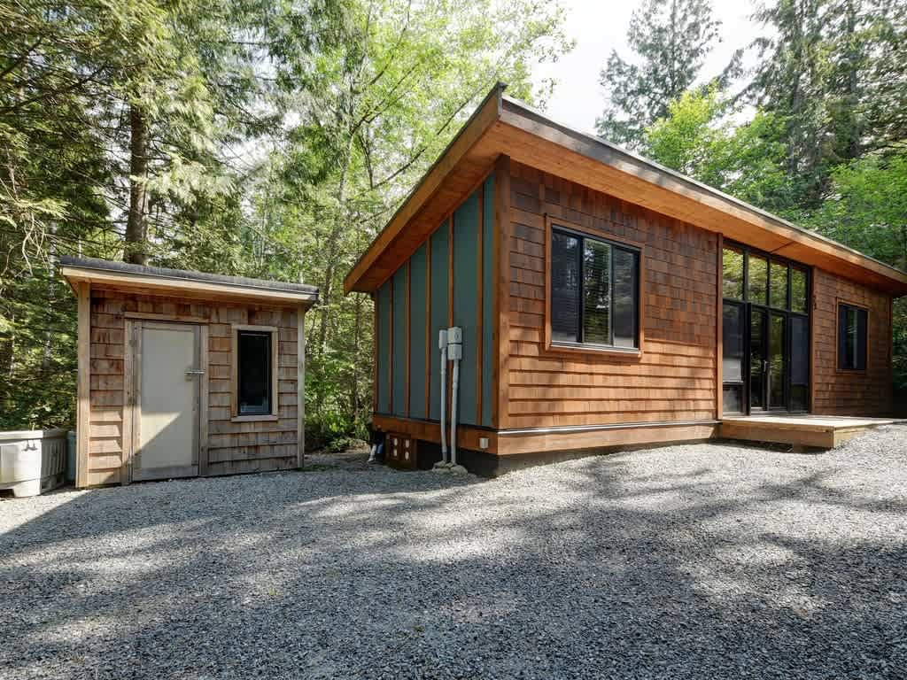 25cbd376 2135 4a 9Jt9a