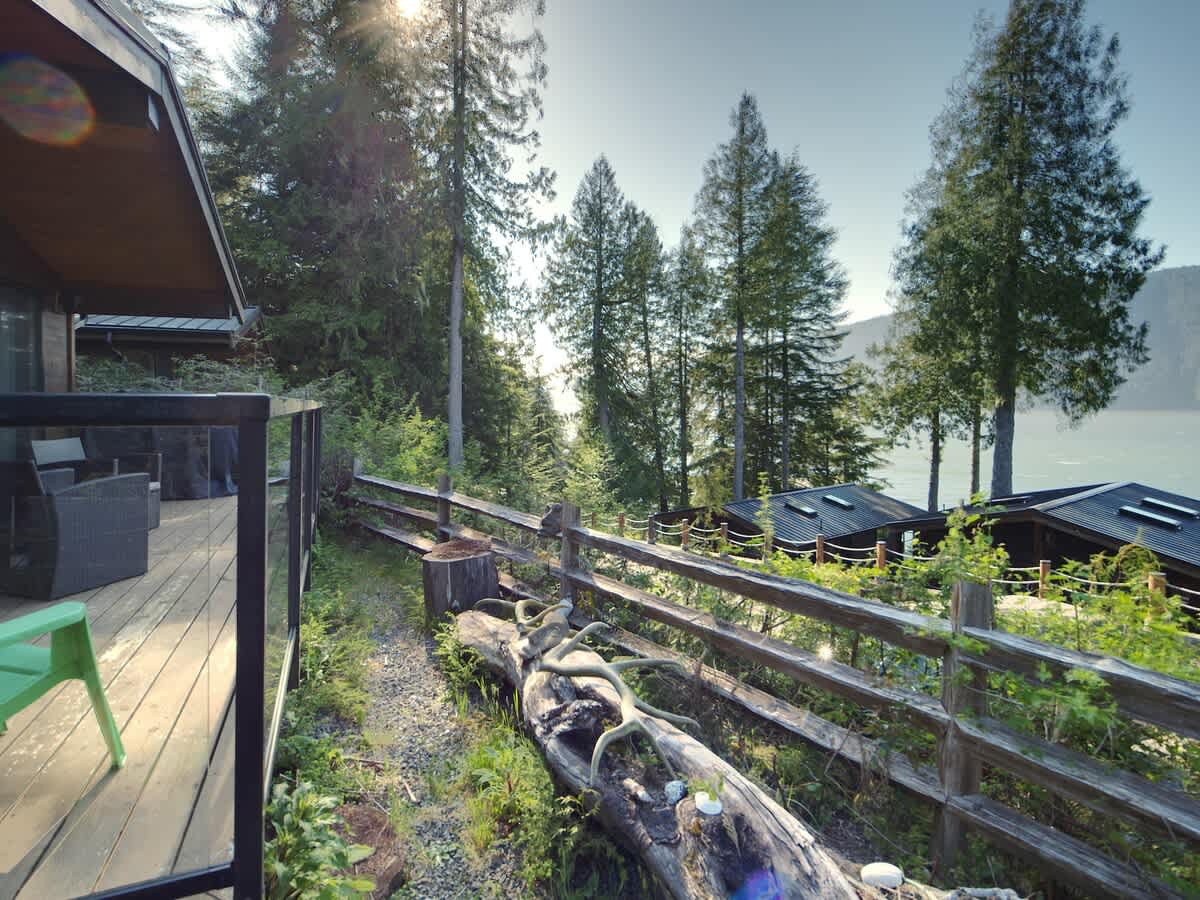 c1865407 80e9 4a lwuMx