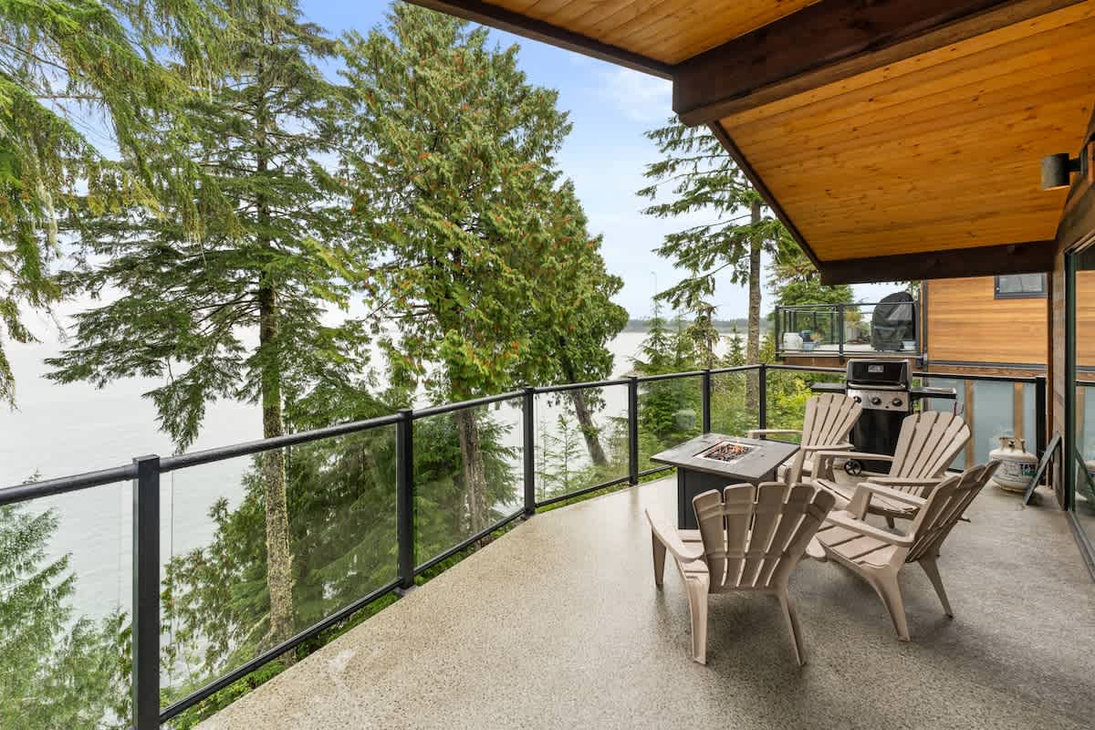 f4994e1b 7be8 46 XXs8F